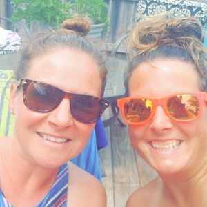 Meet your Posher, Hillary